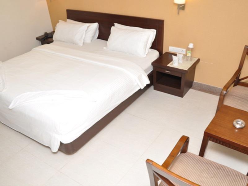 Hotel Shaans Tiruchirappalli Εξωτερικό φωτογραφία