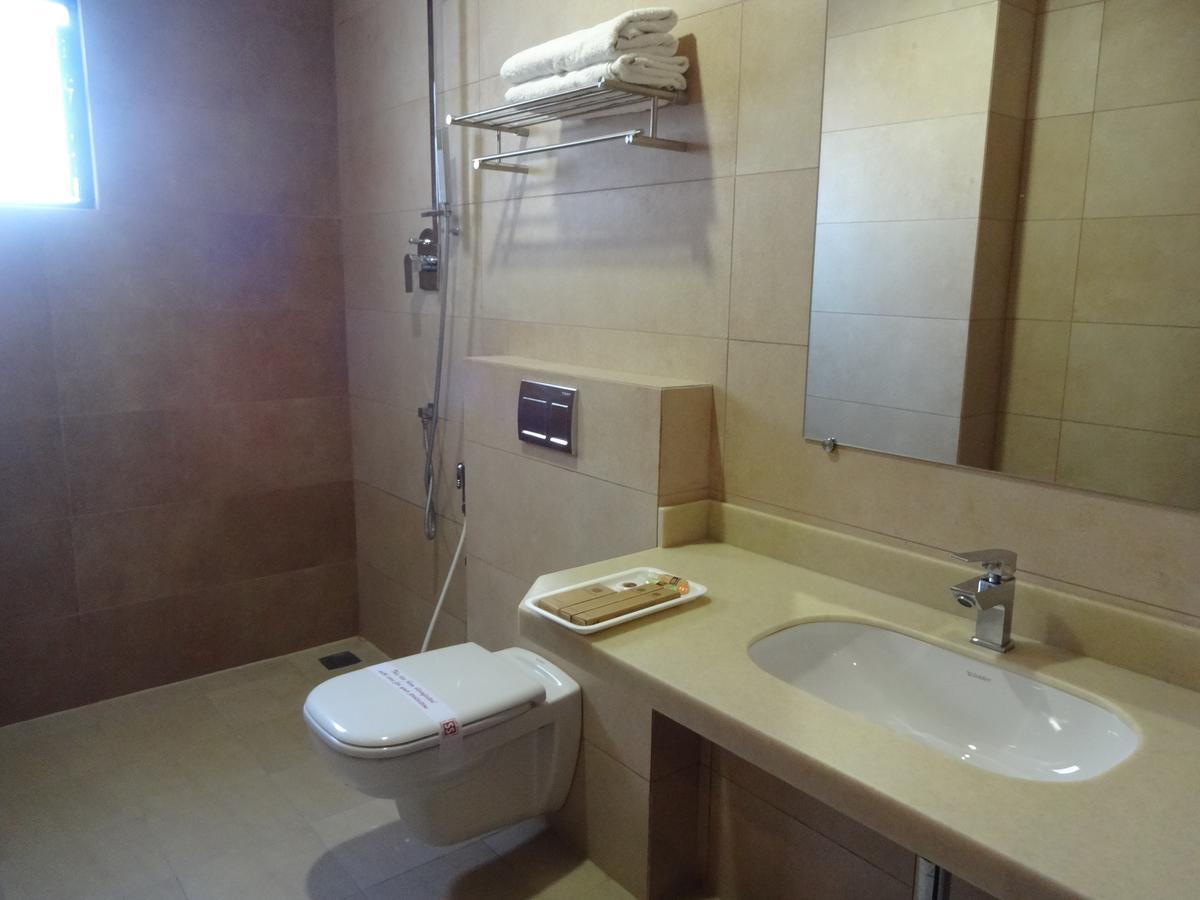 Hotel Shaans Tiruchirappalli Εξωτερικό φωτογραφία